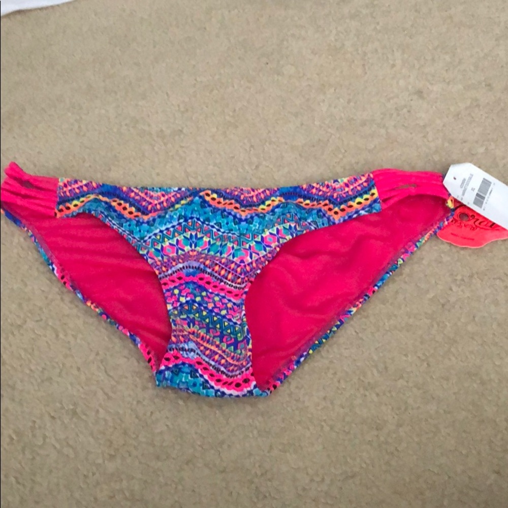 Pattern bikini bottoms